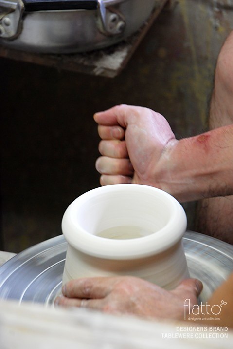 水野幸一さんのろくろ実演　シッタ