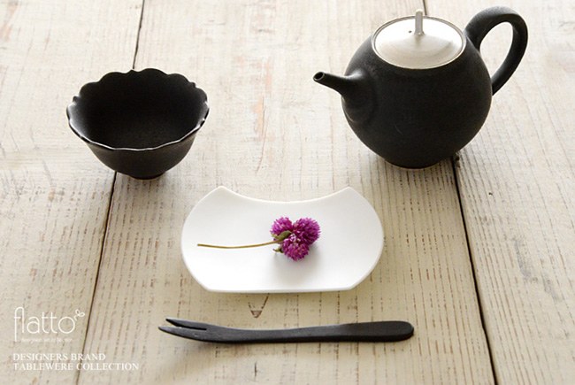 東一仁の白磁豆皿