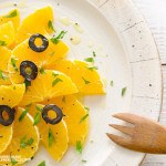 鮮やかな料理が映える白いお皿。