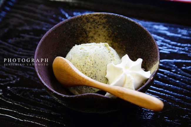 お食事処あさみやの煎茶アイス