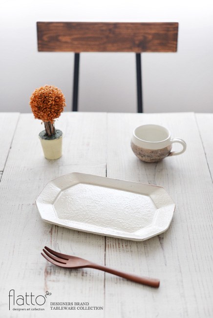 古谷浩一「鉄散 八角長方皿（小）」