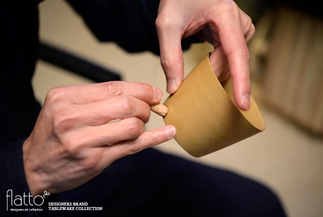 印花の器の制作風景