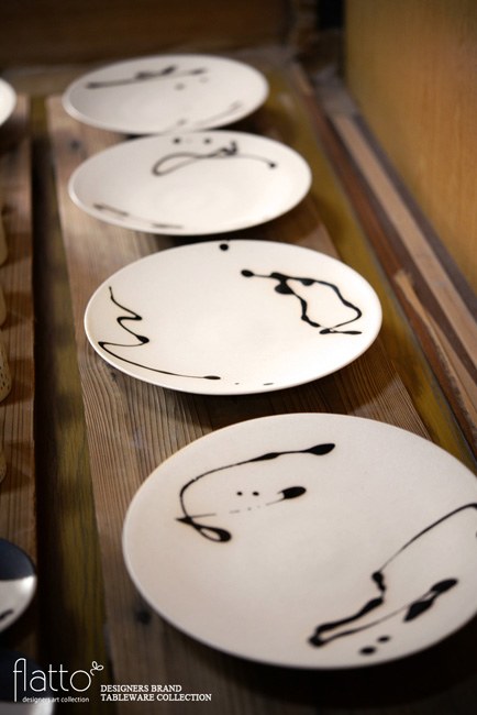 安田宏定（白釉墨彩プレート7寸）