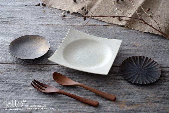 水野幸一「粉引角皿（中）」