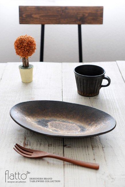 中川雅佳の金釉舟皿