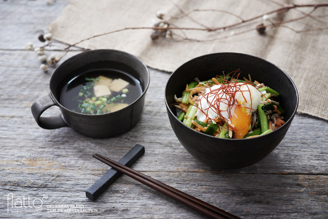 トキノハ「shiro-kuro碗(6・黒)」とビビンバ