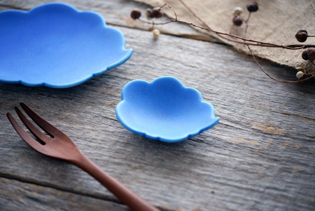 東一仁 ブルーウンリュウ菓子皿