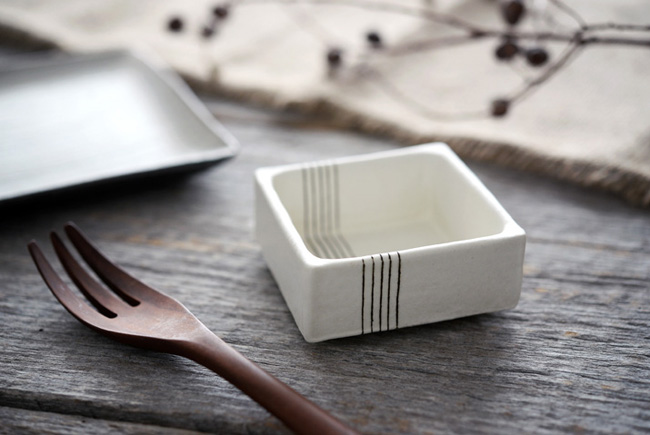 奥田章・十草 角小鉢M