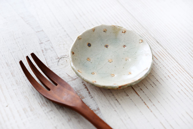 加藤祥孝さんの灰釉の器