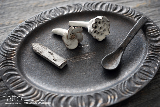 村上直子さんのはしおきとカトラリー