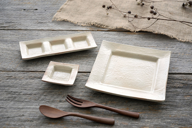 古谷浩一さんの押型角皿シリーズの器