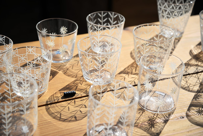 ガラス作家・金津沙矢香さんのブース