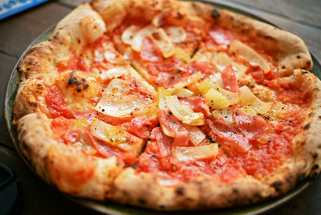 cosi-cosi(コジィコジィ)さんのピザ