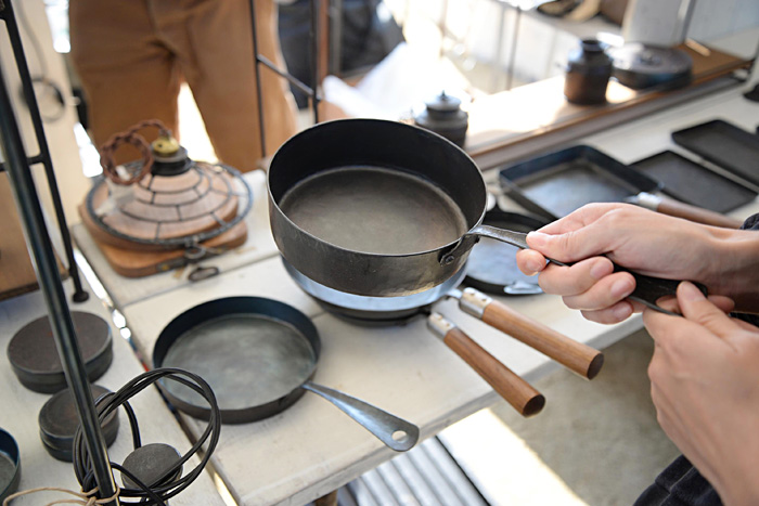羽生直記さんのフライパン