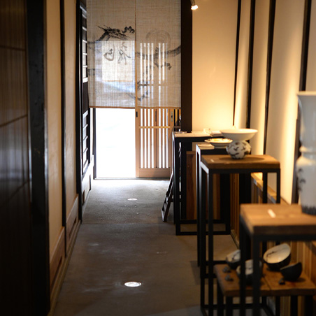 町家 Gallery cafe 龍の玄関