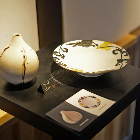 町家 Gallery cafe 龍の玄関の展示