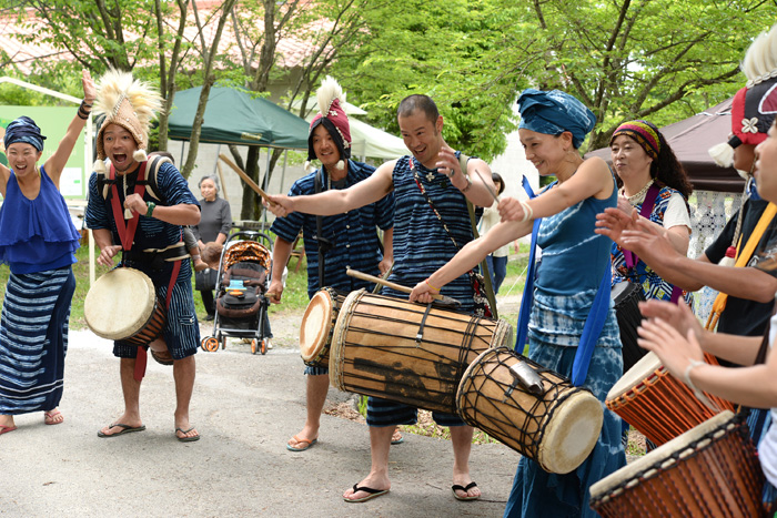 ヘムスロイドの杜まつりのライブ