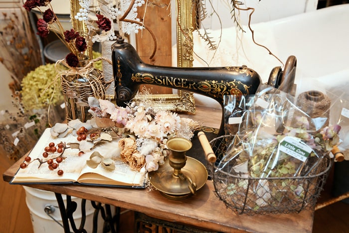 Little Cona（リトル コナ）のアンティーク