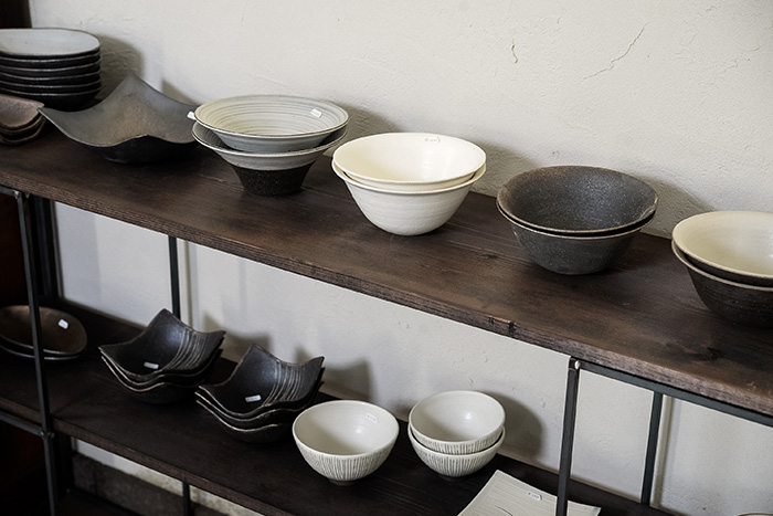 ふらっと！春のうつわ市2022 奥田章さんの器